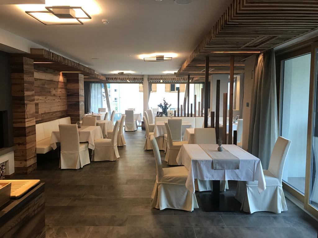 Dolomeet Boutique Hotel Pinzolo Exterior foto